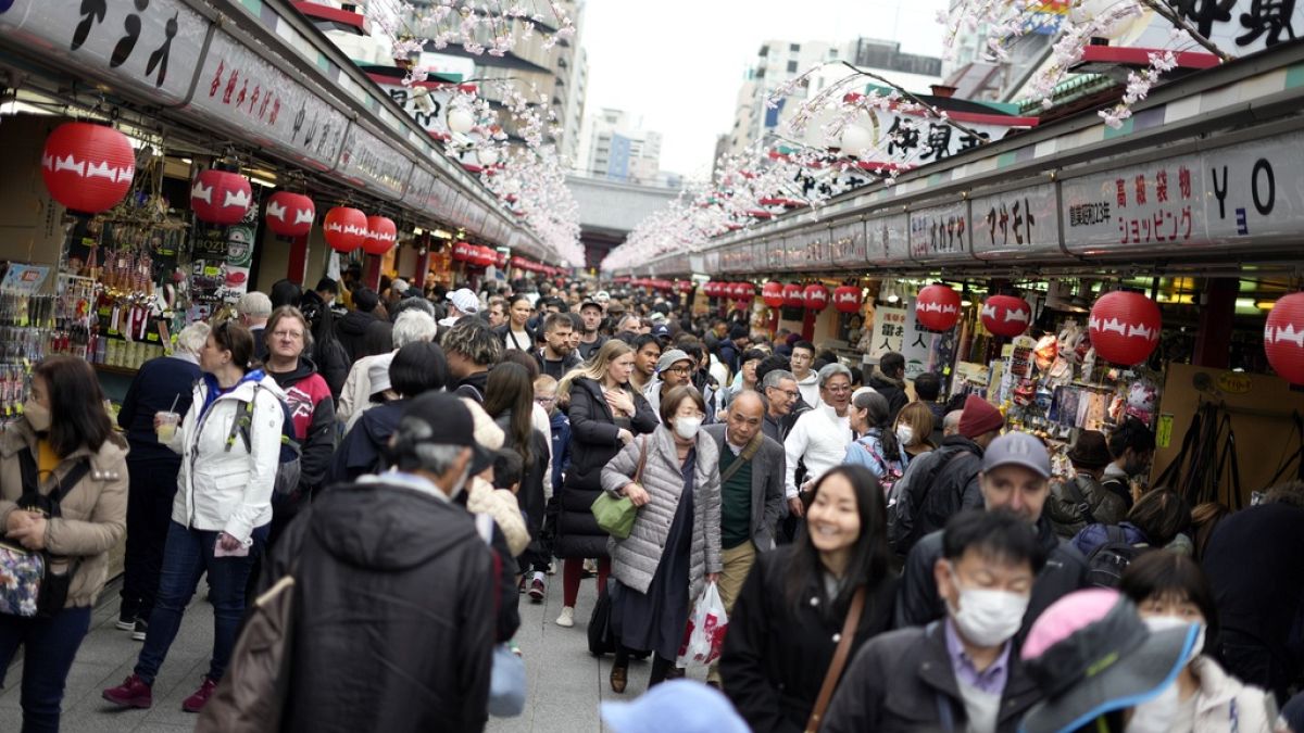 2531'de Japonya'da yaşayan herkes aynı soyadına sahip olabilirdi