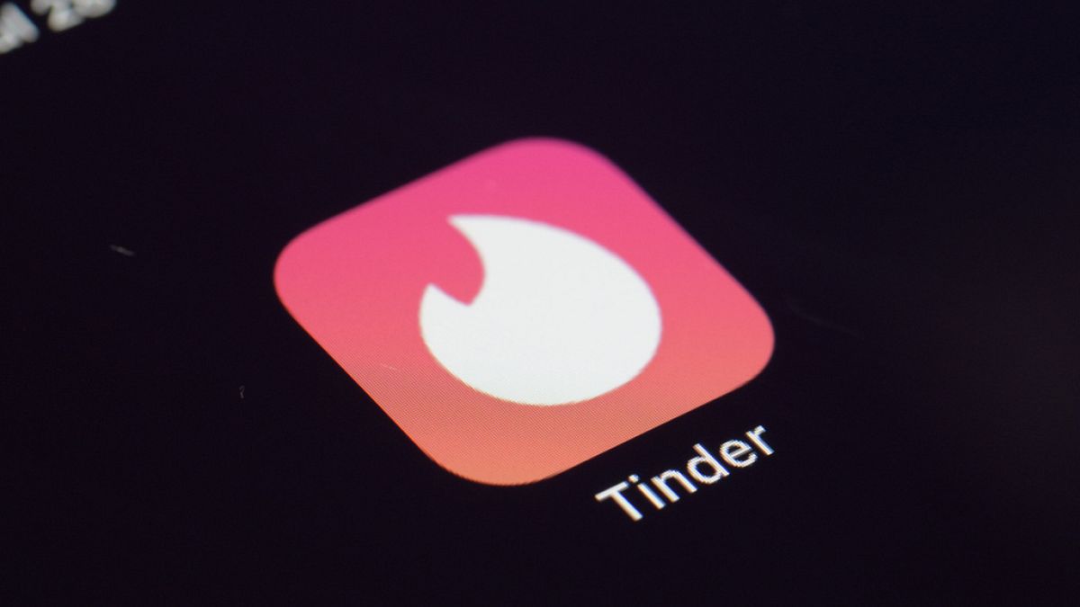 'Tinder tecavüzcüsü' kendisini suçlayan kadınlarla mahkemede yüzleşti