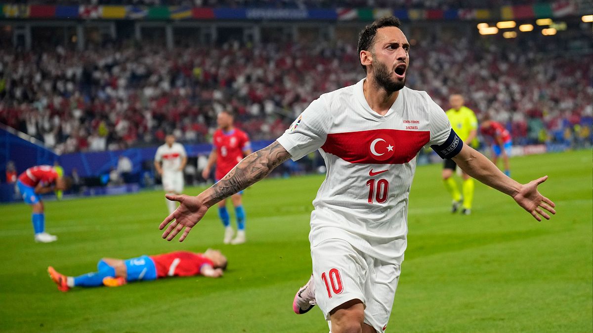 EURO 2024: Türkiye, Çek Cumhuriyeti'ni 2-1 yenerek son 16'ya yükseldi