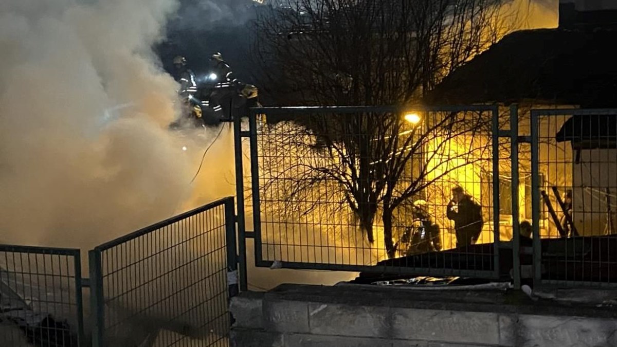 Beyoğlu'nda yangın paniği