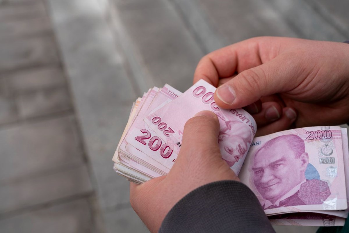 Kamu çalışanları ve emeklilik farklılıkları ne zaman yatacak? 1969 TL En düşük emeklilik farkı ne zaman ödenecek? Gözler 2025 maaş farklılıkları için ödemeler - görsel 3