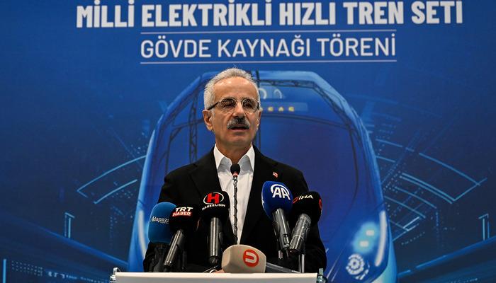 Yüksek hızlı ulusal ve ulusal elektrikte trenler seti için ilk kaynak! Bakan Uraloloğlu: "Tarihte Notlar Düşüyoruz"