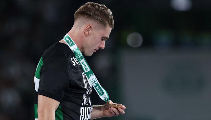 Avrupa'da yılın transferi resmen gerçekleşti! Arsenal Viktor Gyökeres'i kadrosuna kattı... -
