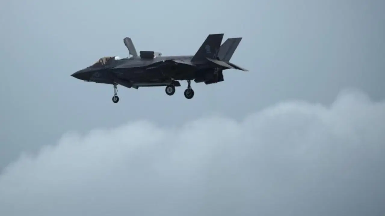 İran Saldırdı: ABD F-35 Uçağı Acil İniş Yaptı