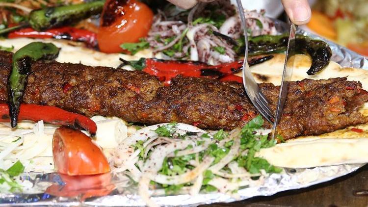 Son haberler... Kebap, etli ekmek, kıyma ve sucuk yiyenler dikkat! İşte sahte ürün satan markalar