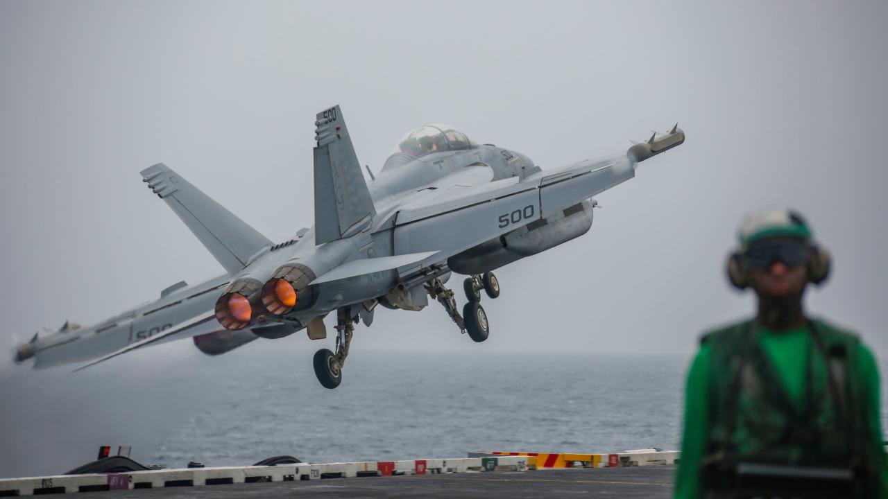 ABD'de savaş uçağı düştü: 2 pilot hayatını kaybetti