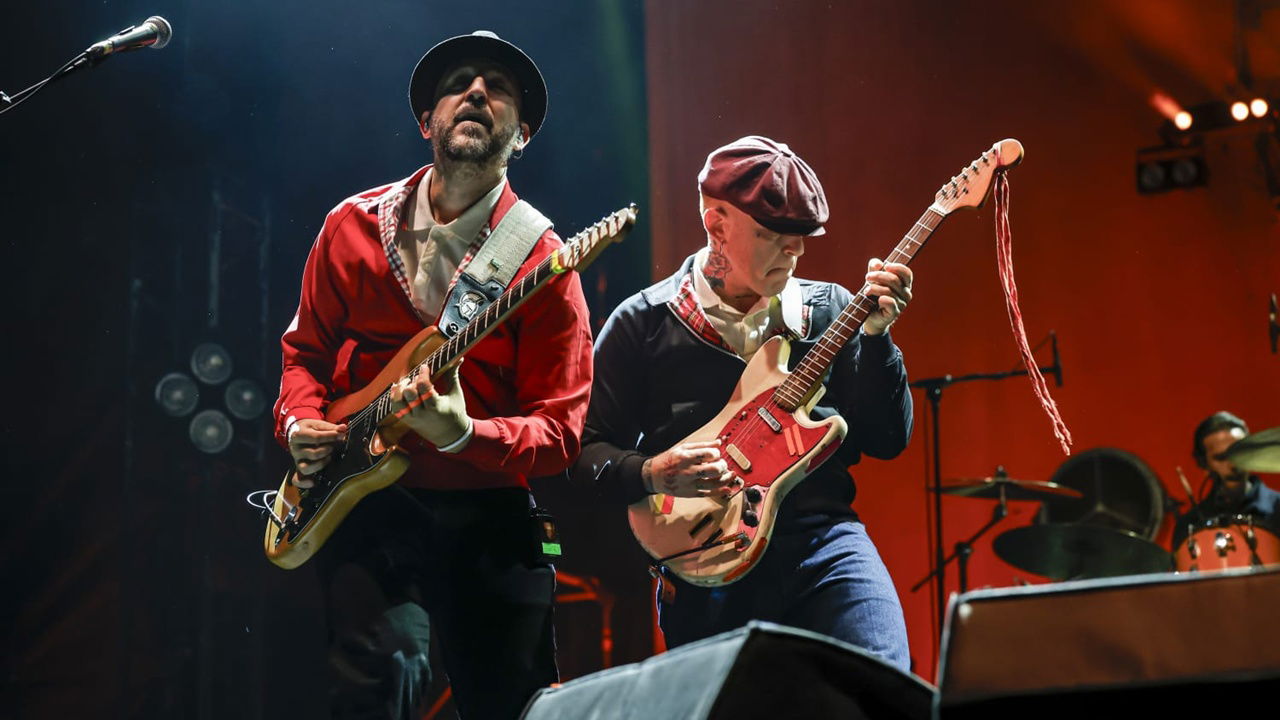 Athena'ya vize engeli: Konser iptal edildi - Son Dakika Türkiye Haberleri
