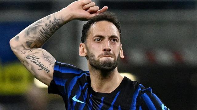 Hakan Çalhanoğlu, Fenerbahçe ile Resmen Anlaştı! Transfer Rüzgarları Estiriyor